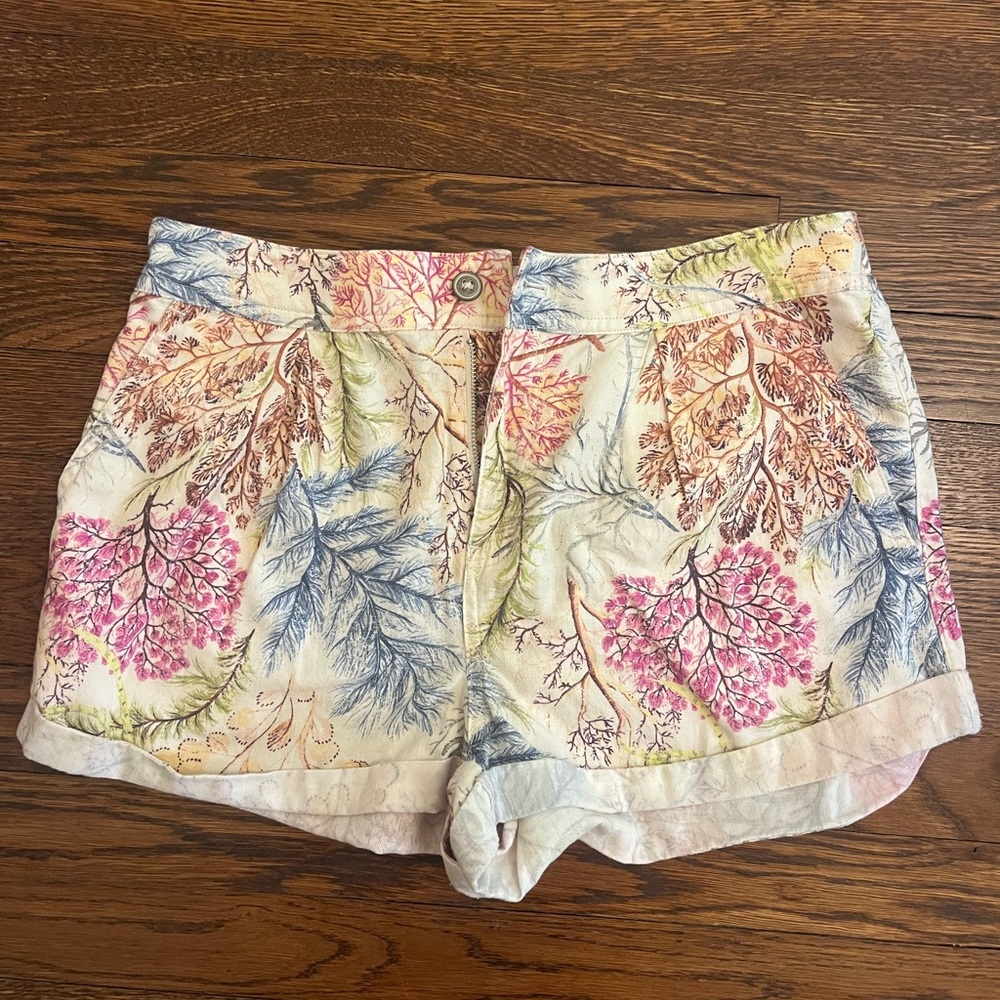 Anthropologie High Waist Floral Shorts - Cream and Pink